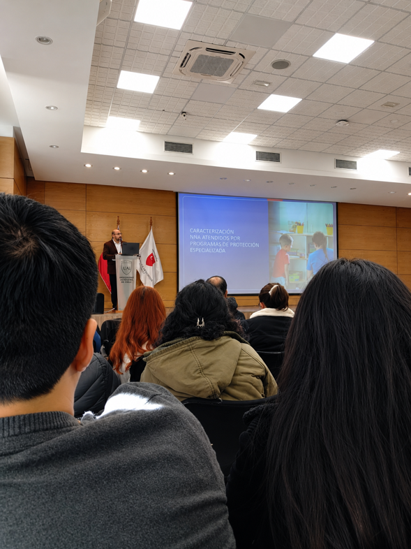 Participación en seminario PDC AVIR